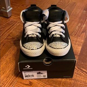 Toddler Girls converse sneakers size 11